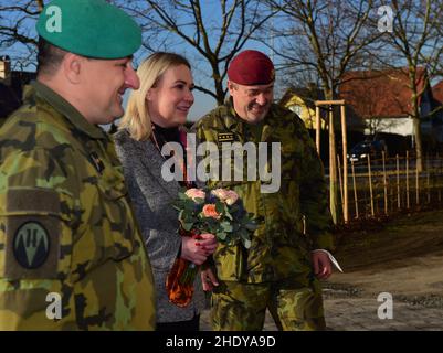 Deputy Commander-in-chief Visits Front Line - Sitting Among The Rocks 