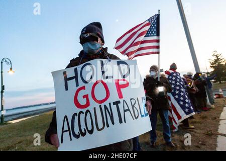 Jan. 6, 2022. Nahant, MA. North Shore residents held a vigil at the Nahant rotary to commemorate the first-year anniversary of the attack on the U.S. Stock Photo