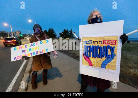 Jan. 6, 2022. Nahant, MA. North Shore residents held a vigil at the Nahant rotary to commemorate the first-year anniversary of the attack on the U.S. Stock Photo