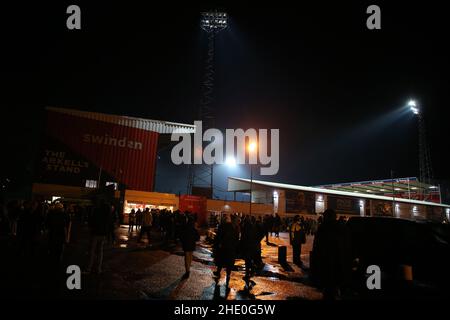 Swindon, UK. 07th Jan, 2022. A general view outside the county ground ahead of tonights game. The Emirates FA Cup, 3rd round match, Swindon Town v Manchester City at the Energy Check County Ground in Swindon, Wiltshire on Friday 7th January 2022. this image may only be used for Editorial purposes. Editorial use only, license required for commercial use. No use in betting, games or a single club/league/player publications. pic by Andrew Orchard/Andrew Orchard sports photography/Alamy Live news Credit: Andrew Orchard sports photography/Alamy Live News Stock Photo