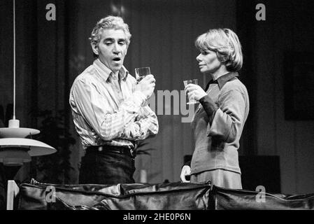 John Osborne and Jill Bennett Stock Photo - Alamy