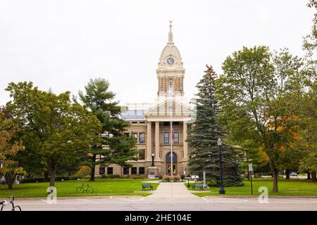 Mason, Michigan, USA - October 24, 2021: The Ingham County Courthouse Stock Photo