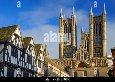 UK, Lincolnshire, Lincoln Cathedral from Castle Square Stock Photo