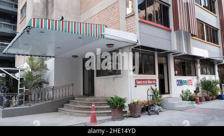 Crown BTS Nana Hotel Nana, Sukhumvit 7 Sukhumvit 6 Alley, Khlong Toei, Bangkok Thailand Stock Photo