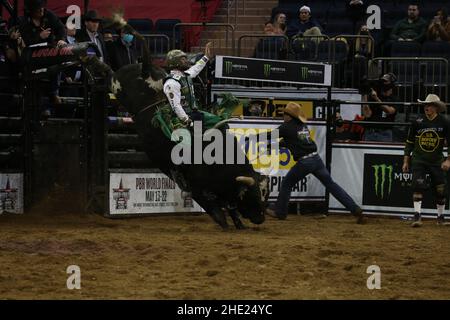 New York, United States. 07th Jan, 2022. Bull Rider Cooper Davis Competes at 2022 PBR Unleash The Beast Event Held at Madison Square Garden in NY, NY, on January 7, 2022. (Photo by Udo Salters/Sipa USA) Credit: Sipa USA/Alamy Live News Stock Photo