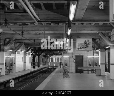 RTA Red Line Public Square Station Platform west. Stock Photo