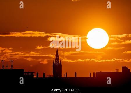 Beautiful view of Glasgow city during sunset Stock Photo