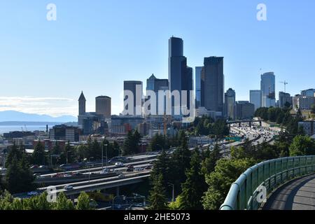 The Seattle skyline as seen from Jose Rizal Park, Washington State, USA Stock Photo