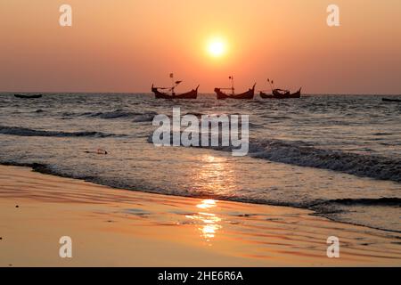Cox's Bazar, Bangladesh - December 31, 2021: Sunset over the Sea beach at Saint Martin Island in Cox’s Bazar. “Bangladesh is a gorgeous damsel and the Stock Photo