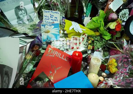 Flowers and tribute messages from Michael Jackson fans outside the Lyric Theatre in London. Stock Photo