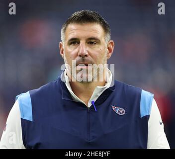 Tennessee Titans head coach Mike Vrabel runs off the field after a 27-3 ...