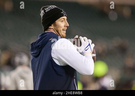 Philadelphia, Pennsylvania, USA. 8th Jan, 2022. Dallas Cowboys quarterback Cooper Rush during warm ups before the game against the Philadelphia Eagles on January 8, 2022 at Lincoln Financial Field. (Credit Image: © Debby Wong/ZUMA Press Wire) Stock Photo