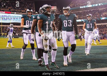 Philadelphia Eagles tight end Tyree Jackson (80) runs against the New York  Giants during an NFL football game Sunday, Dec. 11, 2022, in East  Rutherford, N.J. (AP Photo/Adam Hunger Stock Photo - Alamy