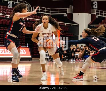 Stanford, CA, USA. 09th Jan, 2022. A. Stanford guard Haley Jones (30) drives to the hoop during the NCAA Women's Basketball game between Gonzaga Bulldogs and the Stanford Cardinal. Stanford won 66-50 at Maples Pavilion Stanford, CA. Thurman James /CSM/Alamy Live News Stock Photo