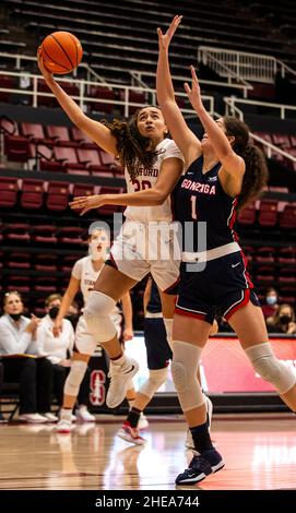 Stanford, CA, USA. 09th Jan, 2022. A. Stanford guard Haley Jones (30) goes to the hoop during the NCAA Women's Basketball game between Gonzaga Bulldogs and the Stanford Cardinal. Stanford won 66-50 at Maples Pavilion Stanford, CA. Thurman James /CSM/Alamy Live News Stock Photo