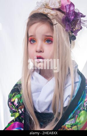 young beauty Japanese geisha girl kimono art Stock Photo