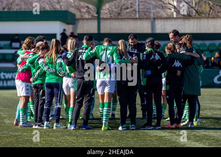 Seville, Spain. 09th Jan, 2022. The players of Real Betis Women are celebrating the win after the Primera Division Femenina match between Real Betis Women and Levante UD Women at Luis del Sol Sports City in Seville. (Photo credit: Mario Diaz Rasero Credit: Gonzales Photo/Alamy Live News Stock Photo