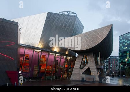 The Lowry Centre - Night time at Salford Quays, Greater Manchester, UK Stock Photo