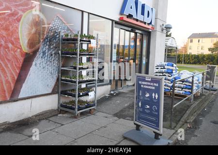 Copenhagen/Denmark./10 January 2022/    German Aldi grocery storeis openss on Christms day in Kastrup on Amagare in danish capital Ka<strup Copenahgen  Denamrk, (Photo.Francis Joseph Dean /Dean Pictures) Stock Photo