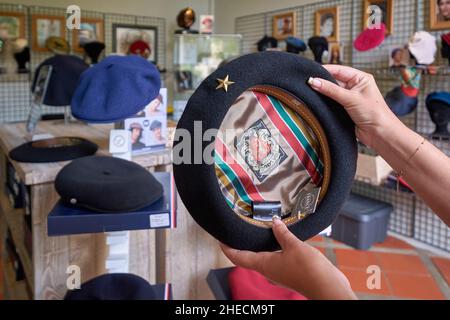 France, Pyrenees Atlantiques, Bearn, Nay, Beret Museum, Che Guevara beret on sale in store Stock Photo