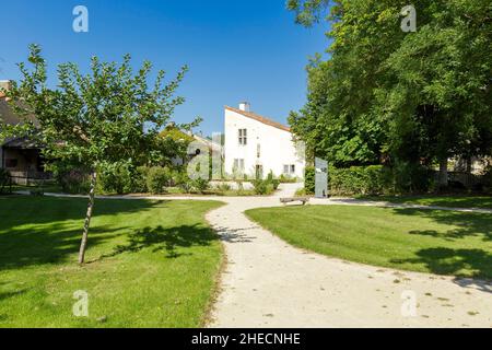 France, Vosges, Domremy la Pucelle, birthplace of Joan of Arc, 15th century house where Joan of Arc was born labelled Maison des Illustres (house of a famous person) Stock Photo