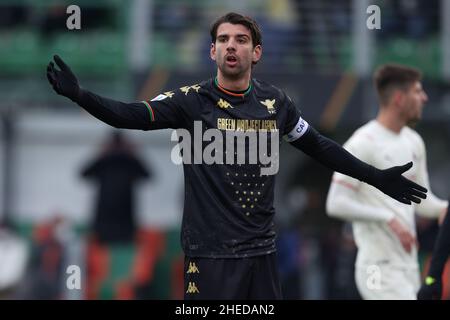 Pier Luigi Penzo stadium, Venice, Italy, January 09, 2022, Pietro Ceccaroni (Venezia FC) gestures  during  Venezia FC vs AC Milan - italian soccer Ser Stock Photo