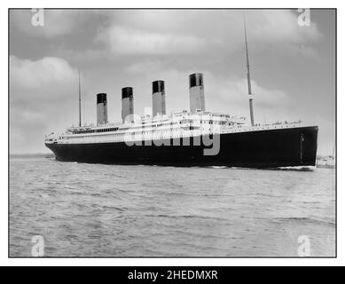 RMS Titanic departing Southampton on April 10, 1912 File Reference ...