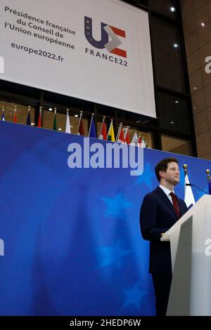Brussels, Belgium. 10th Jan, 2022. Clement BEAUNE, French Secretary of State for European Affairs, speaks at the inauguration ceremony of the artwork of the French Presidency entitled ''L'Etoffe de l'Europe'' in the atrium of the Justus Lipsius building in Brussels, Belgium, January 10, 2022. France took over the rotating presidency of the EU Council on January 1, 2022. (Credit Image: © Valeria Mongelli/ZUMA Press Wire) Stock Photo