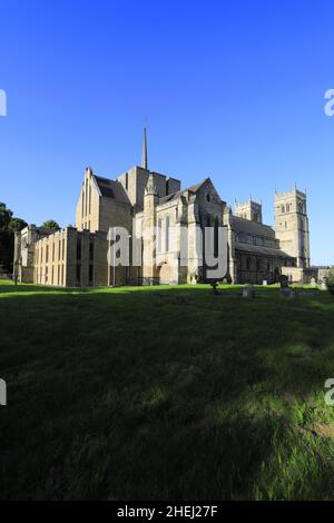 The Priory Church of Our Lady and St Cuthbert, Worksop town, Nottinghamshire, England, UK Stock Photo