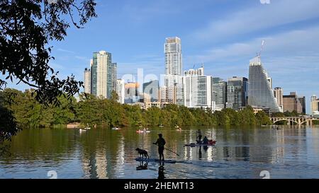 Austin, TX, USA. 17th Oct, 2021. Austin scenes from Sunday, October 17, 2021 for Le Point of Paris, France, reporter is Claire Meynial email address cmeynial@lepoint.fr .View from Lou Neff Point looking northeast at the Austin skyline with the new distinctive Google building (looks like a sail) dominating the skyline. (Credit Image: © Bob Daemmrich/ZUMA Press Wire) Stock Photo