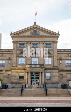 South Bend, Indiana, USA - August 21, 2021: The St Joseph County Courthouse Stock Photo