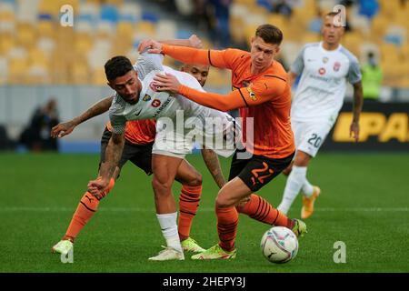 KYIV, UKRAINE - OCTOBER 15, 2021: midfielder Fernando (99) defender Mykola Matviyenko (22) vs Allahyar Sayyadmanesh (90). The football match of UPL, F Stock Photo