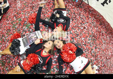 Indianapolis, United States. 10th Jan, 2022. Georgia Bulldogs defensive  back Kelee Ringo (5) breaks up an end zone pass intended for Alabama  Crimson Tide wide receiver Agiye Hall (84) during the second