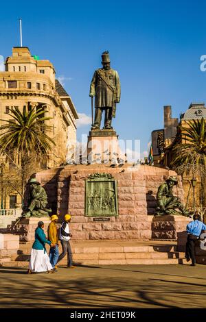 Ou Raadsaal at Church Square with Paul Kruger statue, capital Pretoria, Tshwane, South Africa, Pretoria Stock Photo