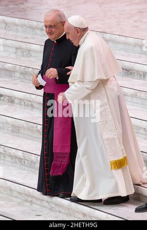 Pope Francis talks with Mons. Leonardo Sapienza, as he arrives in the ...