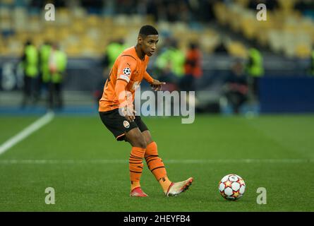 Ukraine, Kyiv - 09 September 2021. Tete (Shakhtar) during the match between FC Shakhtar Donetsk and Milan Inter, NSC Olympiyskiy Stock Photo