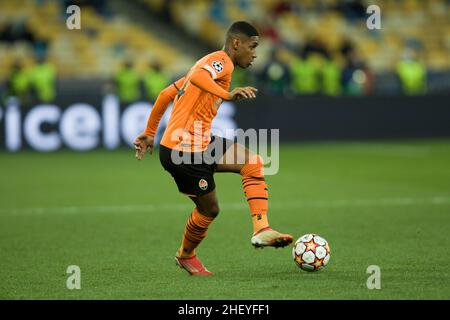 Ukraine, Kyiv - 09 September 2021. Tete (Shakhtar) during the match between FC Shakhtar Donetsk and Milan Inter, NSC Olympiyskiy Stock Photo