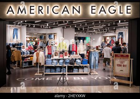 American Eagle Outfitters, Accessories