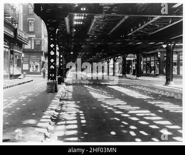 View looking under elevated railroad, Greenwich Street, New York. Steele, Harold E., photographer. C 1934. Vintage New York photo. Stock Photo