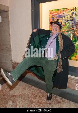 Munich, Germany. 12th Jan, 2022. Wolfgang Prinz at the premiere of Der Sittich ( La Parruche ) on January 12, 2022 in the Comedy in the Bayerischer Hof in Munich, Germany. (Photo by Alexander Pohl/Sipa USA) Credit: Sipa USA/Alamy Live News Stock Photo