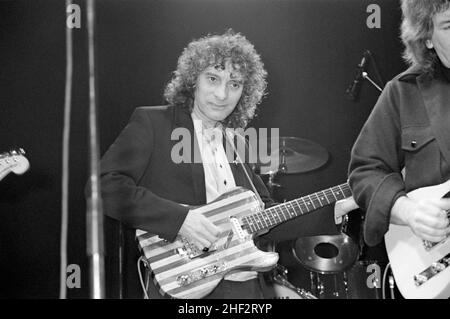 Englis guitarist Albert Lee performing at a charity jam at the Town & Country Club, London, England in 1987. Stock Photo