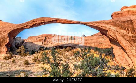 Iconic arching rock formation at dawn near Moab, Utah Stock Photo