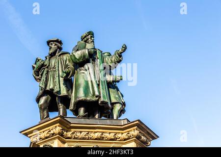 The Johannes Gutenberg monument on the southern Rossmarkt Stock Photo