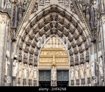Cologne, Germany, the medieval portal, main entrance of the Dome Stock Photo