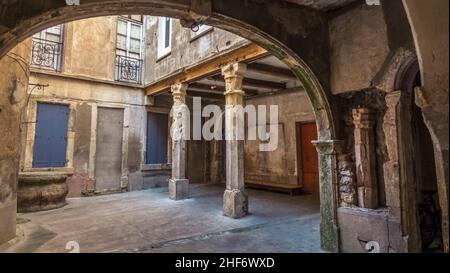 Forecourt in old house in Narbonne. Stock Photo