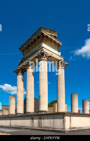 Roman port temple in the Xanten Archaeological Park,  Xanten,  Lower Rhine,  North Rhine-Westphalia,  Germany Stock Photo