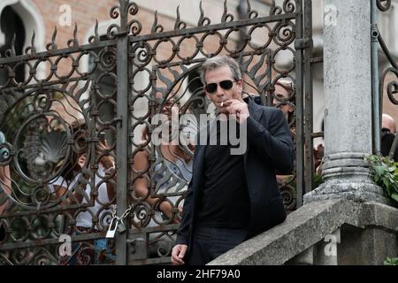 Ben Mendelsohn is seen arriving at the 76th Venice Film Festival on September 02, 2019 in Venice, Italy
