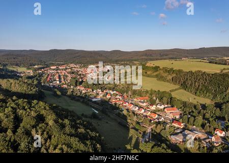 Germany,  Thuringia,  rural community Geratal,  Graefenroda,  village,  houses,  valley,  mountains,  forest Stock Photo