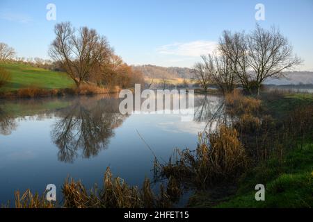 Scenic landscape along the River Avon Stock Photo