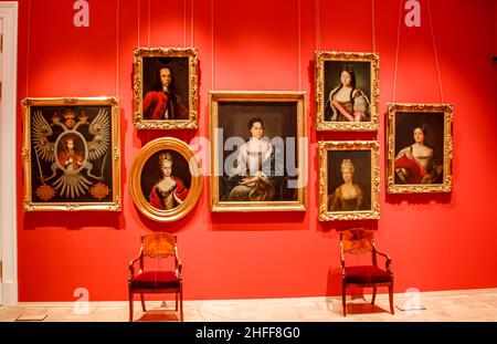 Saint Petersburg, Russia - 22 November 2021: Portraits of Russian empresses in the interior Mikhailovsky (Engineering) Castle. Stock Photo